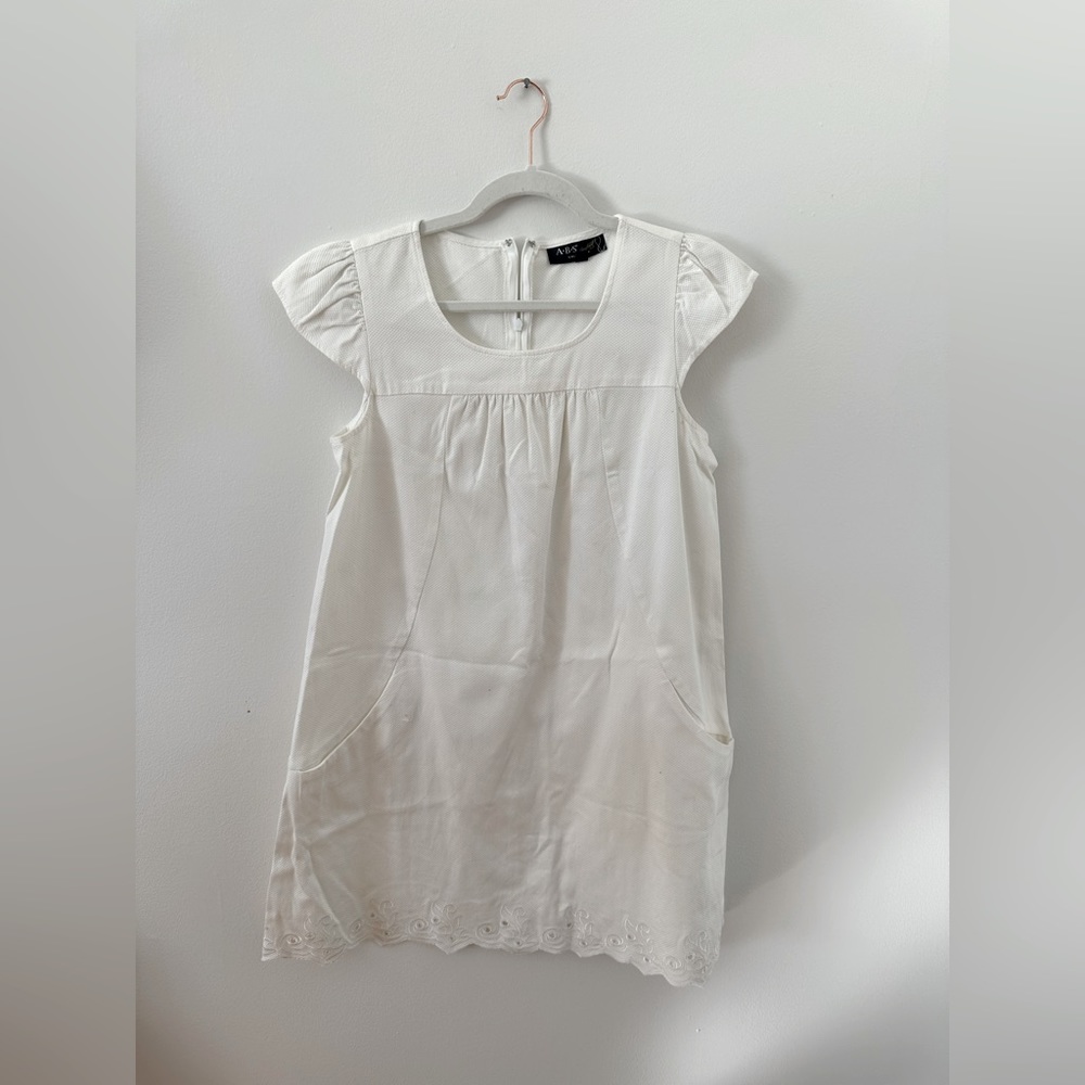 Abs Allen Schwartz size small white cap sleeve eyelet dress